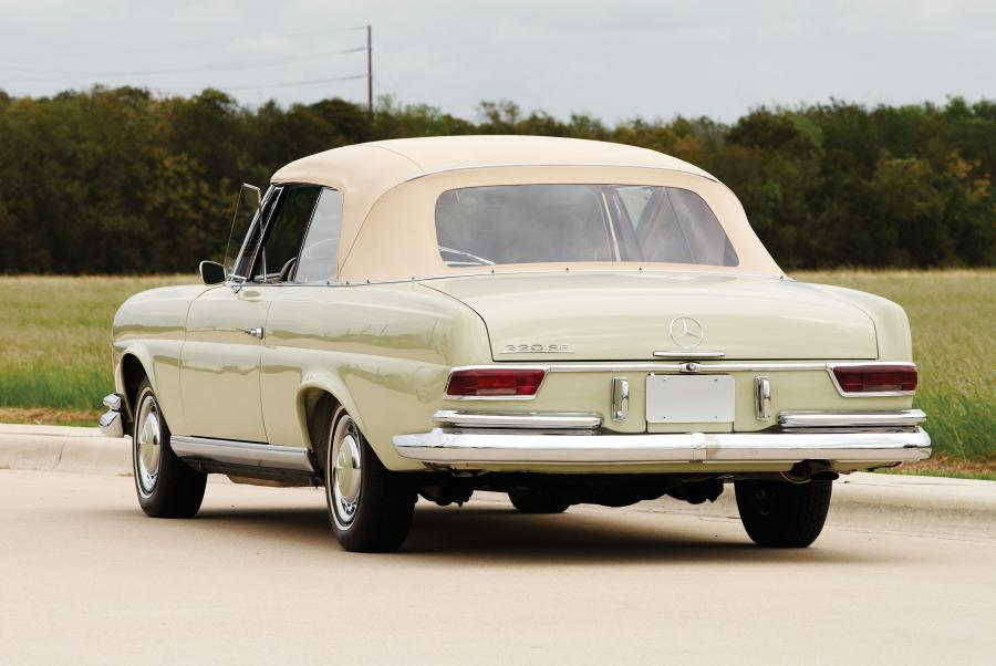  Mercedes-Benz 220 SE Cabriolet 1965 года  (фото 13 из 14)